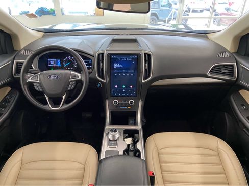 Used 2024 Ford Edge SEL w/ Convenience Package image 21