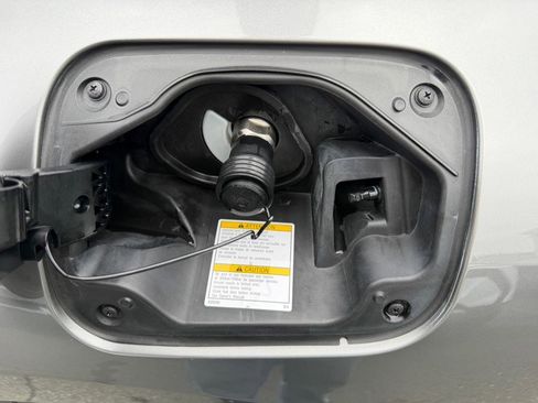 Used 2023 Toyota Mirai XLE w/ Advanced Technology Package image 46