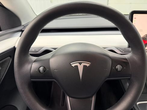 Used 2023 Tesla Model Y Long Range AWD/4WD image 20