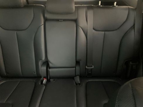 Used 2020 Hyundai Santa Fe SEL w/ Convenience + Premium Package AWD/4WD image 30
