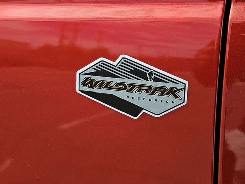Used 2022 Ford Bronco Wildtrak AWD/4WD image 10