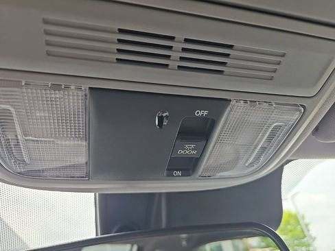 Used 2019 Honda Pilot EX image 48