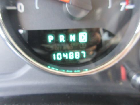 Used 2014 Jeep Wrangler Unlimited Sahara w/ Connectivity Group AWD/4WD image 26