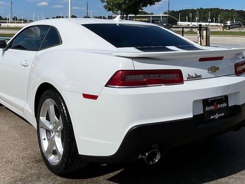 Used 2015 Chevrolet Camaro LT w/ RS Package RWD image 6