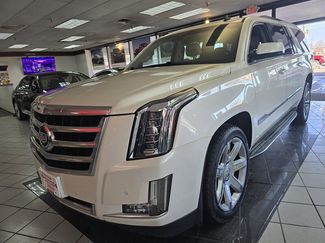 Used 2015 Cadillac Escalade ESV Luxury video 1