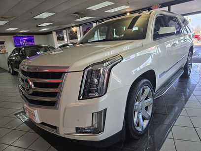 Used 2015 Cadillac Escalade ESV Luxury