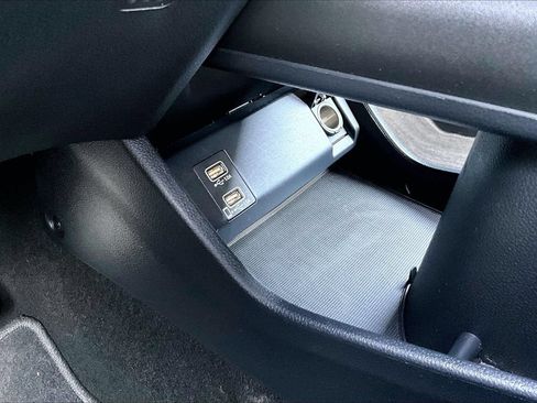 Used 2019 Honda HR-V Sport image 16