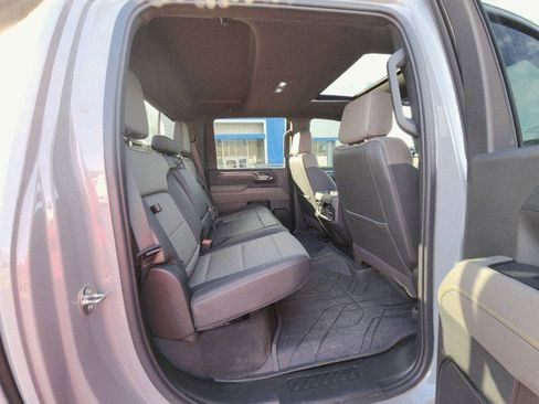 Used 2024 Chevrolet Silverado 2500 ZR2 w/ Technology Package image 19