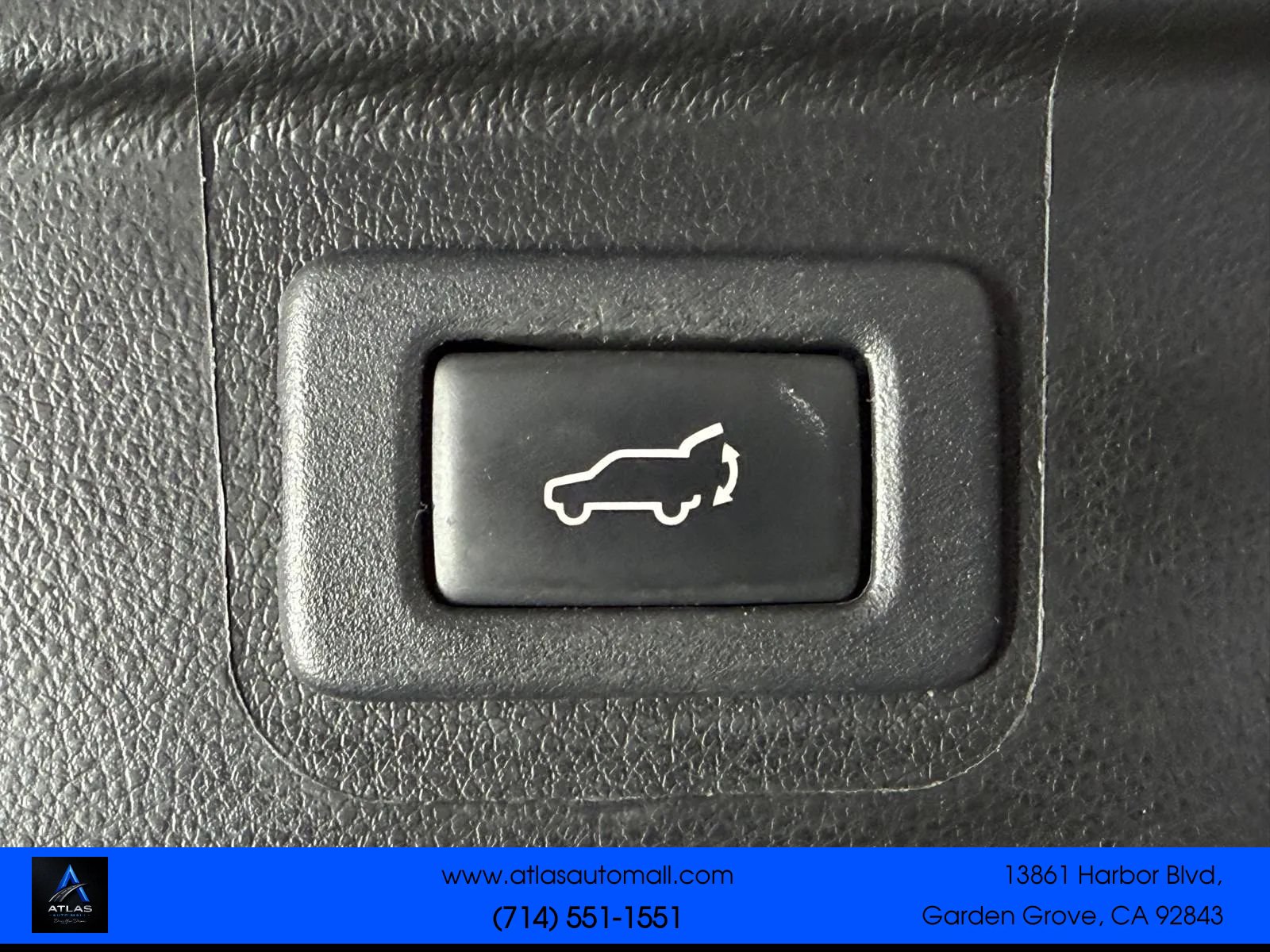 Used 2018 Subaru Outback 3.6R Limited AWD/4WD image 14