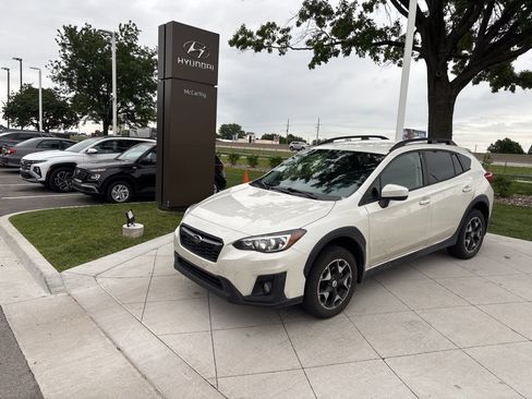 Used 2018 Subaru Crosstrek 2.0i Premium AWD/4WD image 1