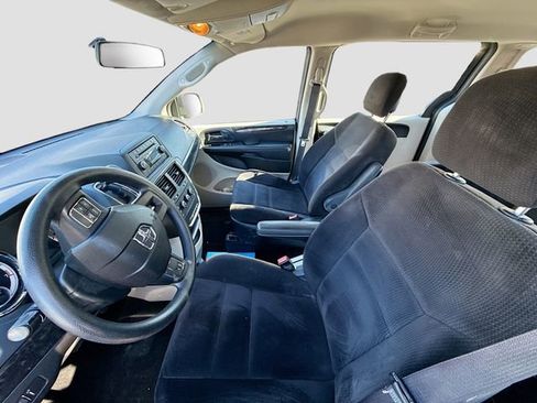 Used 2014 Dodge Grand Caravan American Value Package image 16