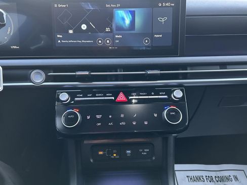 Certified 2025 Hyundai Tucson SEL image 18