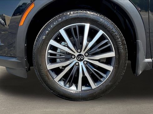 Certified 2025 INFINITI QX60 Autograph w/ Cargo Package AWD/4WD image 33