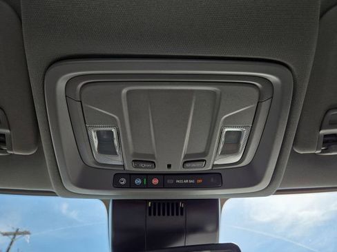 New 2025 GMC Sierra 2500 Pro w/ Convenience Package image 26