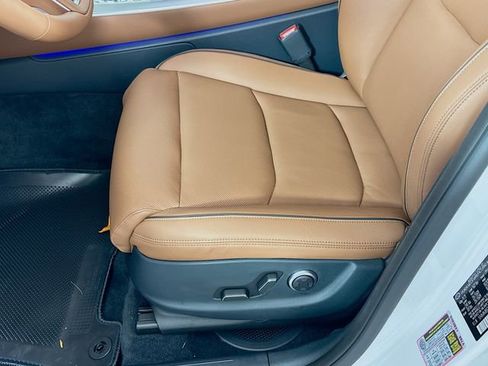 New 2026 Genesis GV70 2.5T Advanced image 20