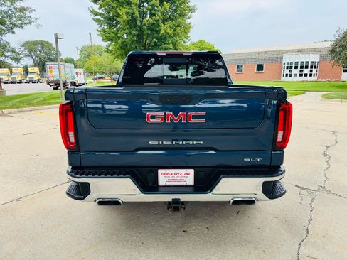 Used 2019 GMC Sierra 1500 SLT w/ SLT Premium Plus Package AWD/4WD image 4