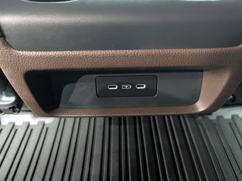 New 2026 Honda Odyssey Touring image 32