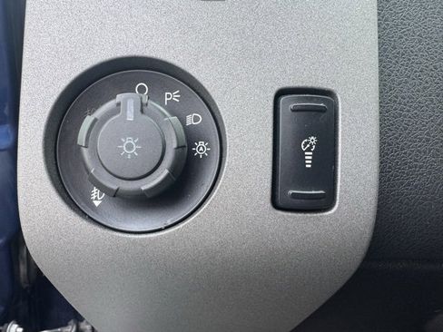 Used 2011 Ford F250 Lariat w/ Lariat Interior Pkg image 25