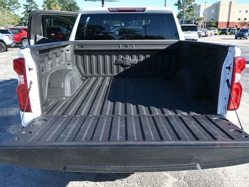 Used 2022 Chevrolet Silverado 1500 RST image 22