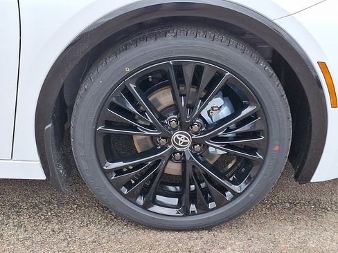 New 2026 Toyota Prius AWD image 8