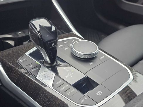 Used 2020 BMW 330i xDrive Sedan w/ Premium Package AWD/4WD image 27