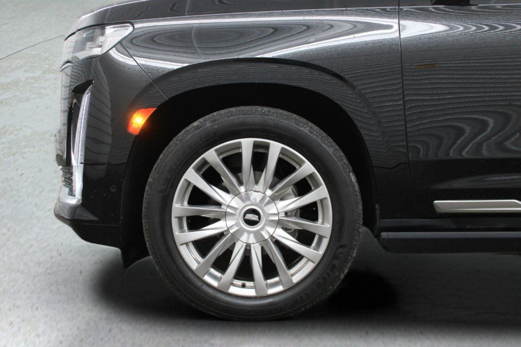 Used 2023 Cadillac Escalade ESV Premium Luxury w/ Performance Package AWD/4WD image 6