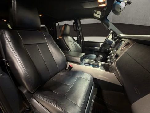 Used 2015 Ford Expedition EL XLT w/ Equipment Group 202A image 20