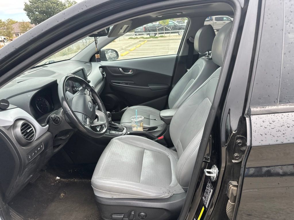 Used 2021 Hyundai Kona Ultimate AWD/4WD image 5