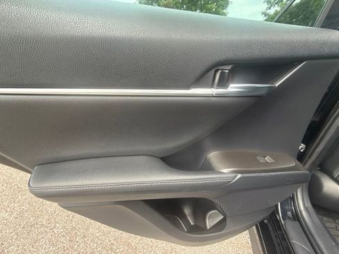 Used 2022 Toyota Camry XSE w/ Navigation Package FWD image 21