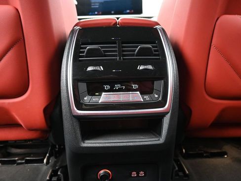 Used 2023 BMW XM AWD/4WD image 24