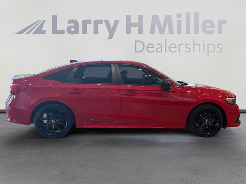 Used 2023 Honda Civic Sport image 6
