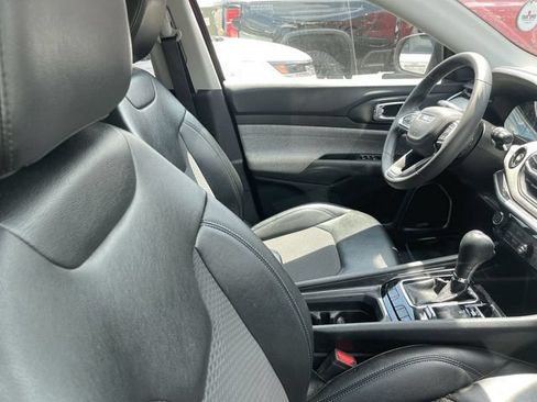 Used 2022 Jeep Compass Latitude AWD/4WD image 13