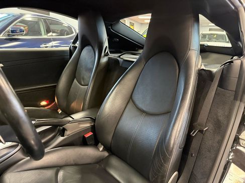 Used 2011 Porsche Cayman RWD image 22