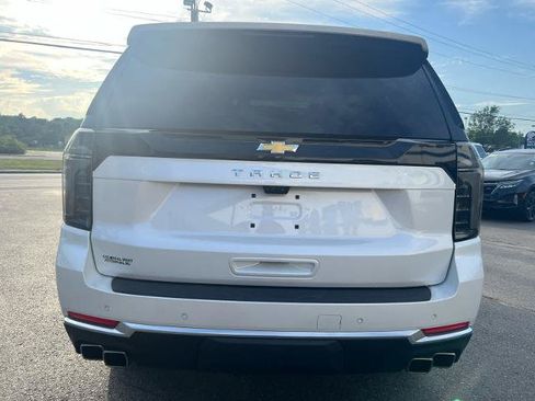 Used 2025 Chevrolet Tahoe High Country AWD/4WD image 6