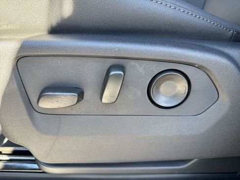 New 2026 GMC Sierra 1500 SLT w/ SLT Premium Plus Package AWD/4WD image 12