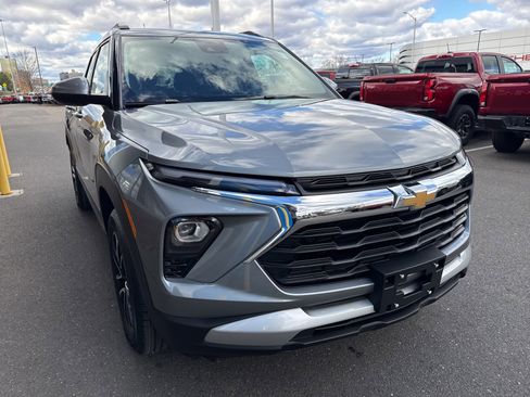 New 2026 Chevrolet TrailBlazer LT w/ LT Cold Weather Package image 4