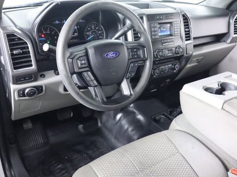 Used 2017 Ford F150 XLT w/ Trailer Tow Package image 9