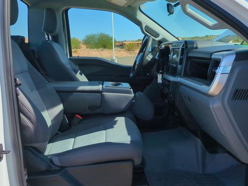 Used 2024 Ford F250 XL RWD image 27