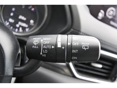 Used 2019 MAZDA CX-5 Touring image 17