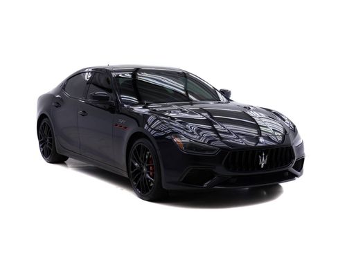 Used 2023 Maserati Ghibli Trofeo RWD image 2