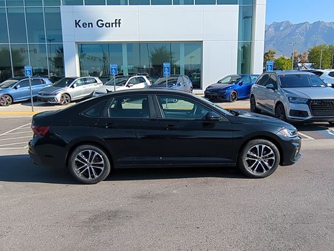 New 2025 Volkswagen Jetta Sport image 2