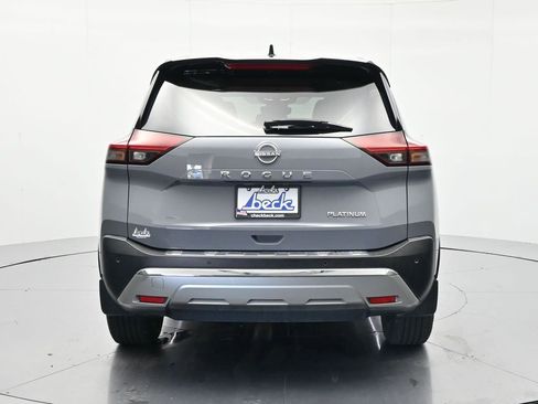 Used 2022 Nissan Rogue Platinum w/ Head-Up Display Package FWD image 6