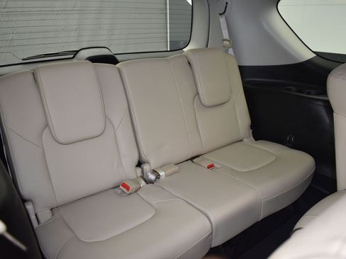 Used 2024 Nissan Armada Platinum w/ Captain's Chairs Package image 24