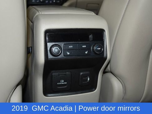 Used 2019 GMC Acadia Denali FWD image 30