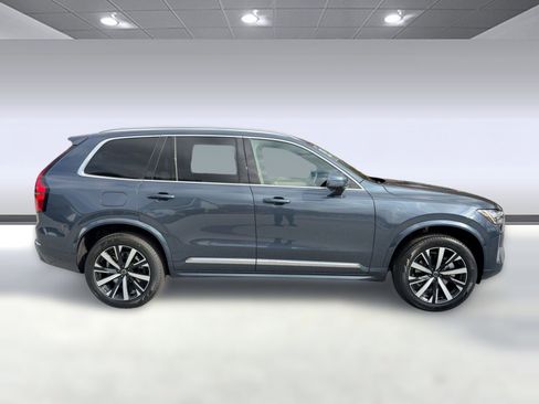 New 2026 Volvo XC90 B5 Core w/ Protection Package image 8