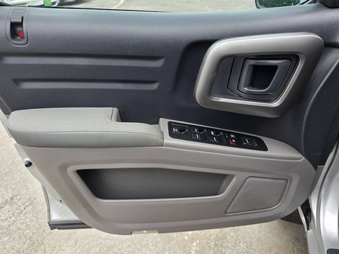 Used 2011 Honda Ridgeline RTS image 18