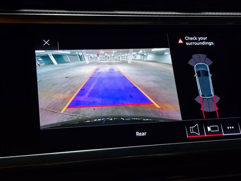 Used 2021 Audi Q3 2.0T Premium w/ Convenience Package image 28