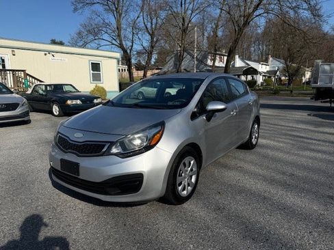 Used 2016 Kia Rio LX w/ Power Package image 2