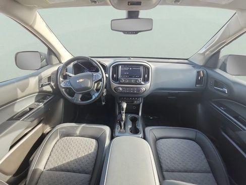Used 2022 Chevrolet Colorado Z71 image 32