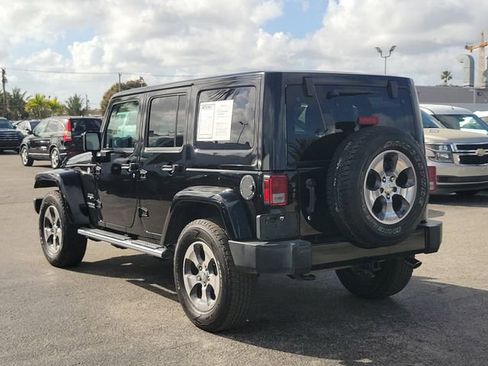 Used 2017 Jeep Wrangler Unlimited Sahara w/ Mopar Chrome Edition Group image 3